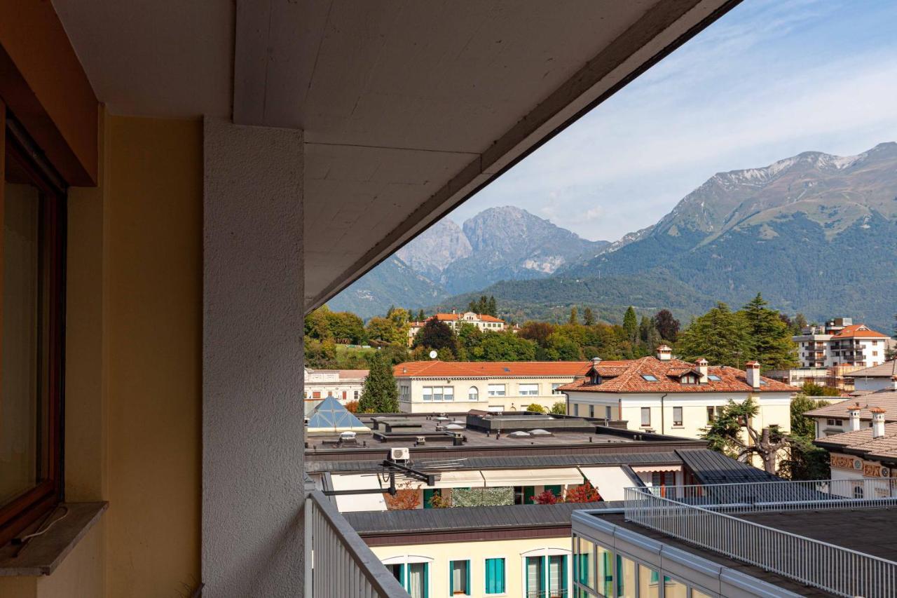 شقة Attico In Centro A Belluno - Marmolada المظهر الخارجي الصورة